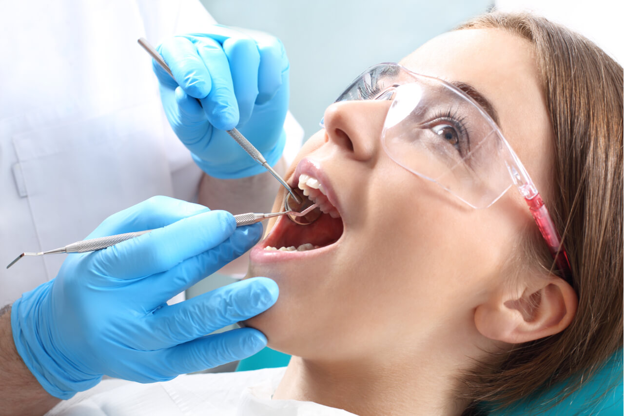 root-canal-infection-identifying-signs-and-its-treatment-process